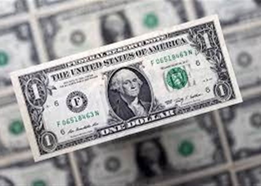 The exchange rate of the dollar in the parallel market recorded this evening, a price ranging between 48,200 and 48,400 Lebanese pounds per US dollar.