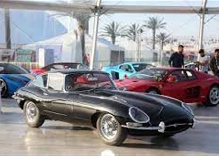 Watch: Glancing at some of the rare cars at the Riyadh Car Show, Saudi Arabia resident from the United States, Jacob Mumm says that 