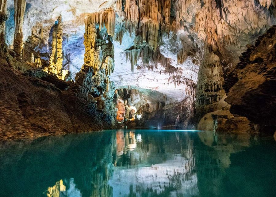 Jeita Grotto set to reopen soon as tourism ministry, municipality reach deal