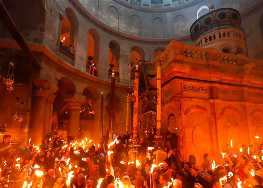 Video: Holy Fire lights up Jerusalem's Church of the Holy Sepulchre