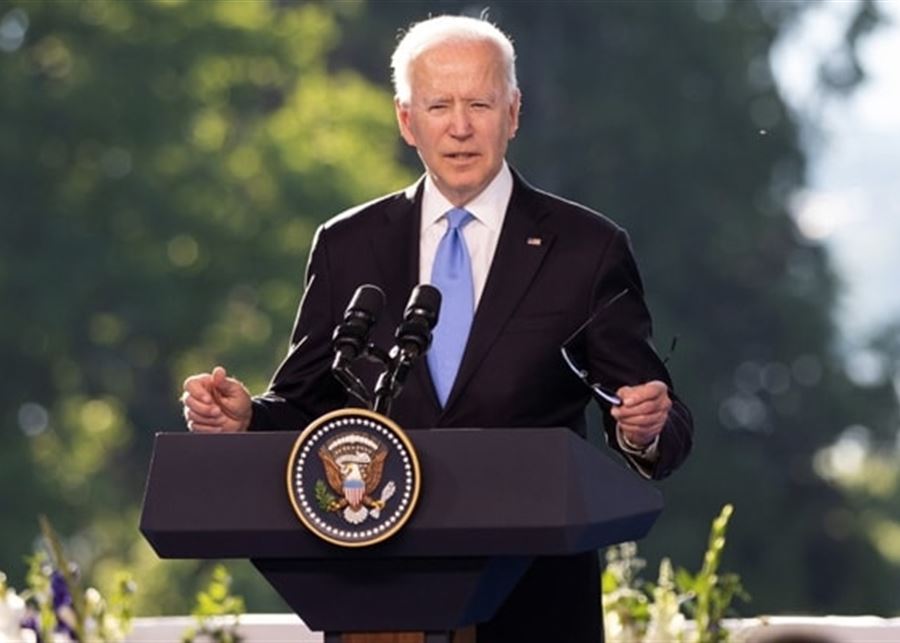 Watch: #US President #JoeBiden is caught on a live microphone calling a Fox News journalist a “stupid son of a bitch” on the sidelines of a White House photo op.